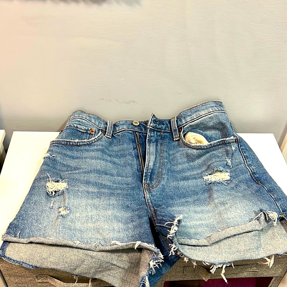 Abercrombie Curve love denim cutoffs